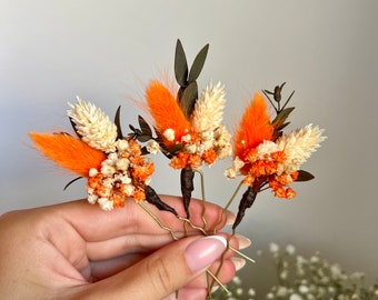 Orange dried flower hair pins Bridal terracotta hair pin Green brunt hair piece Greenery Eucalyptus Wedding dried flower hair pins Clips