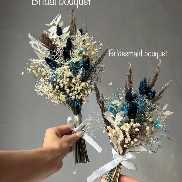 Bouquet de fleurs de mariée bleue Demoiselle d’honneur Bouquet de mariée bleue Mariage d’hiver Boho Bouquet Accessoire de mariage Plage boho Accessoire de demoiselle d’honneur