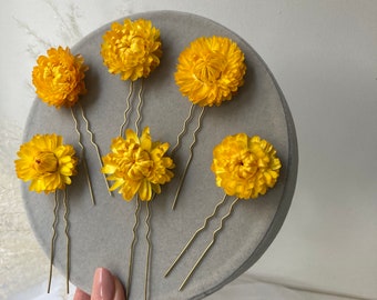 Boho hair pins Yellow flower bridal hair accessory Natural flower pins Dried flower hair accessory Gypsophila hair Bohemian flower pins