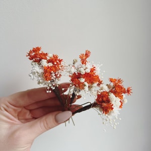 Terracotta hair pins Dried flower hair pins Wedding bohemian orange hair piece Autumn wedding hair accessory Bridesmaid hair pin Gypsophila