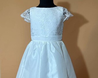 White Lace Holy Communion Dress: Tulle Flower Girl Dress