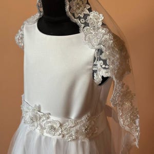 Mantille de communion,voile de première communion,mantille avec peigne.