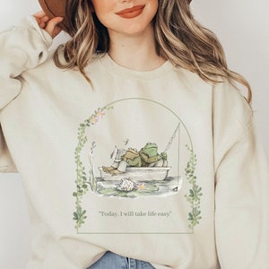 Classic Book Vintage Sweatshirt Cottage Core Aesthetic Book Lovers Sweatshirt Oversized Crewneck Gift for Reader Birthday Gift