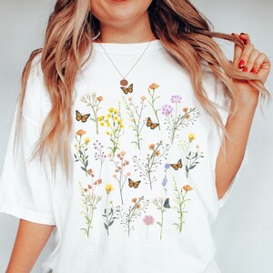 Gifts for Her Cottage Core T Shirt Graphic Tee Gifts for Women Comfort Colors Comfortable Botanical Shirt Nature Lover Gift for Friends Tee