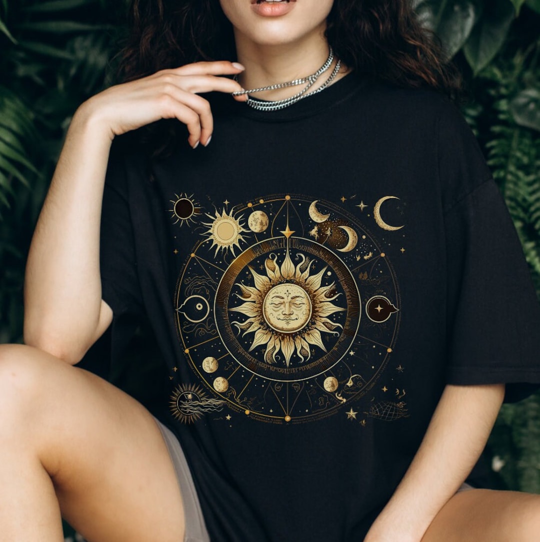 トップス PHENOMENON Crescent Moon Graphic T Shirt Crescent Moon T-shirt - Gothic Moon T-shirt - Half Moon