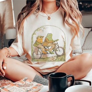 Vintage Classic Book Frog and Toad Tshirt Gift for Friend Gift for Teacher Gift Cottagecore Frog Comfort Colors Tshirt