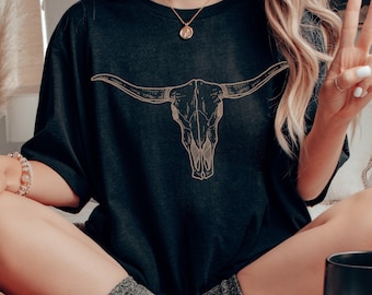Boho Cow Skull Graphic Tee: Western Cowgirl Shirt