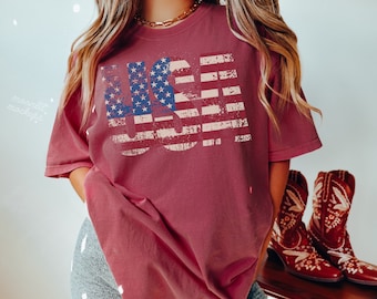 Vintage USA Flag Comfort Colors T-Shirt: Patriotic 4th of July Tee