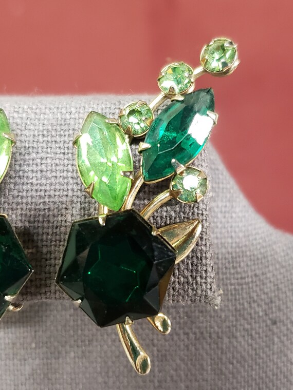 Midcentury Beau Jewels Brilliant Emerald and Perid