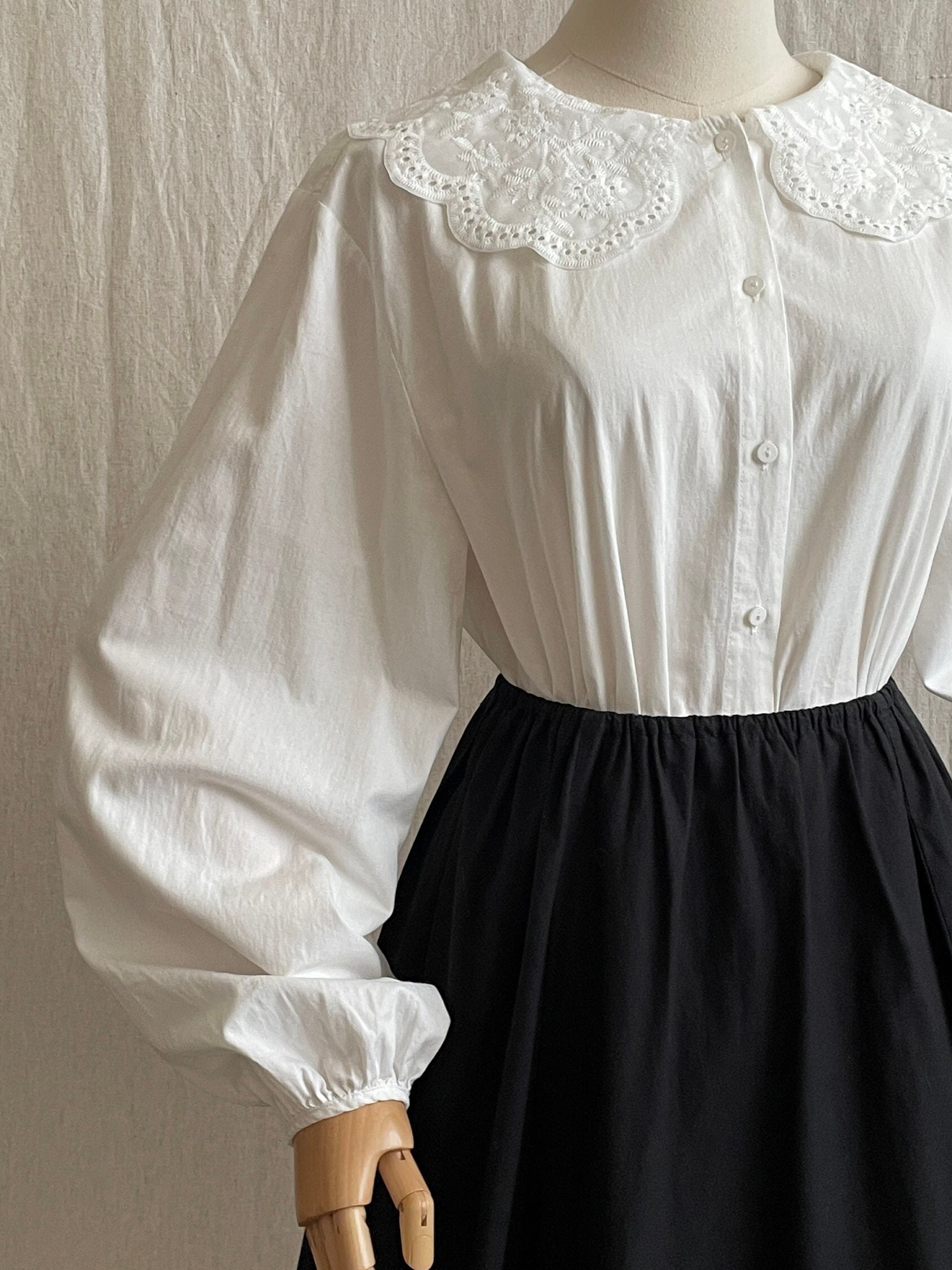 Retro Single-Breasted Collar Loose Shirt