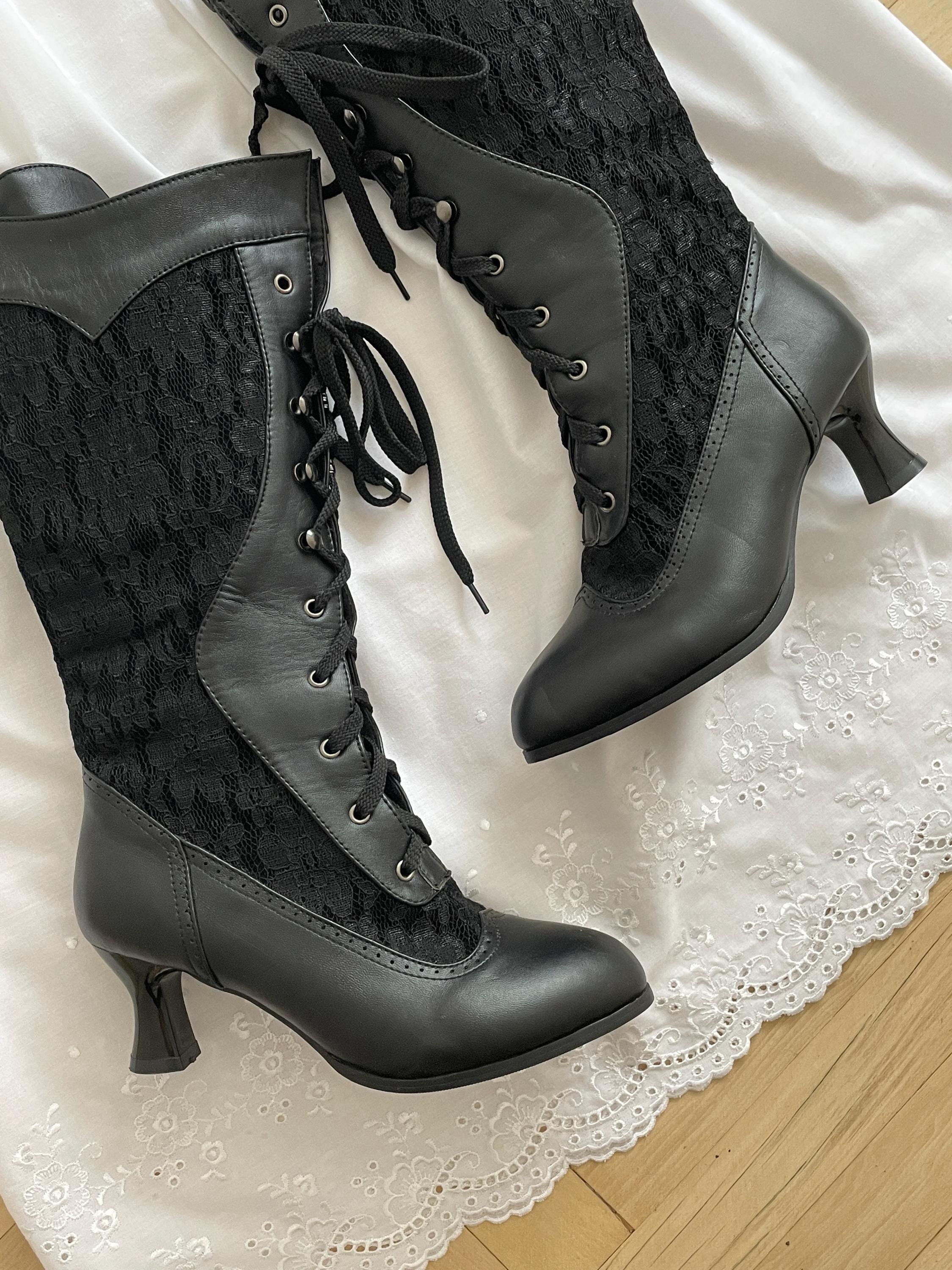 Stiefel im Vintage-Stil Schwarze Stiefel zum Schnüren