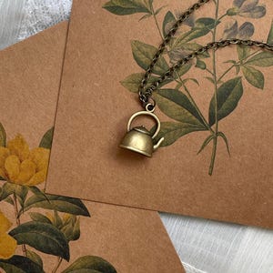 Handmade necklace in Vintage style | kettle shape necklace in antique bronze ton | Steampunk Cottagecore Edwardian Victorian Style accessory