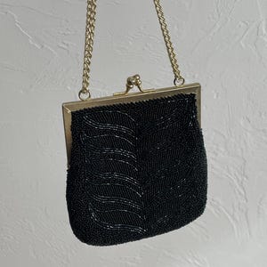 Vintage black evening purse | Retro style beaded handbag with kiss fastener | Classic Style clutch with chain strap