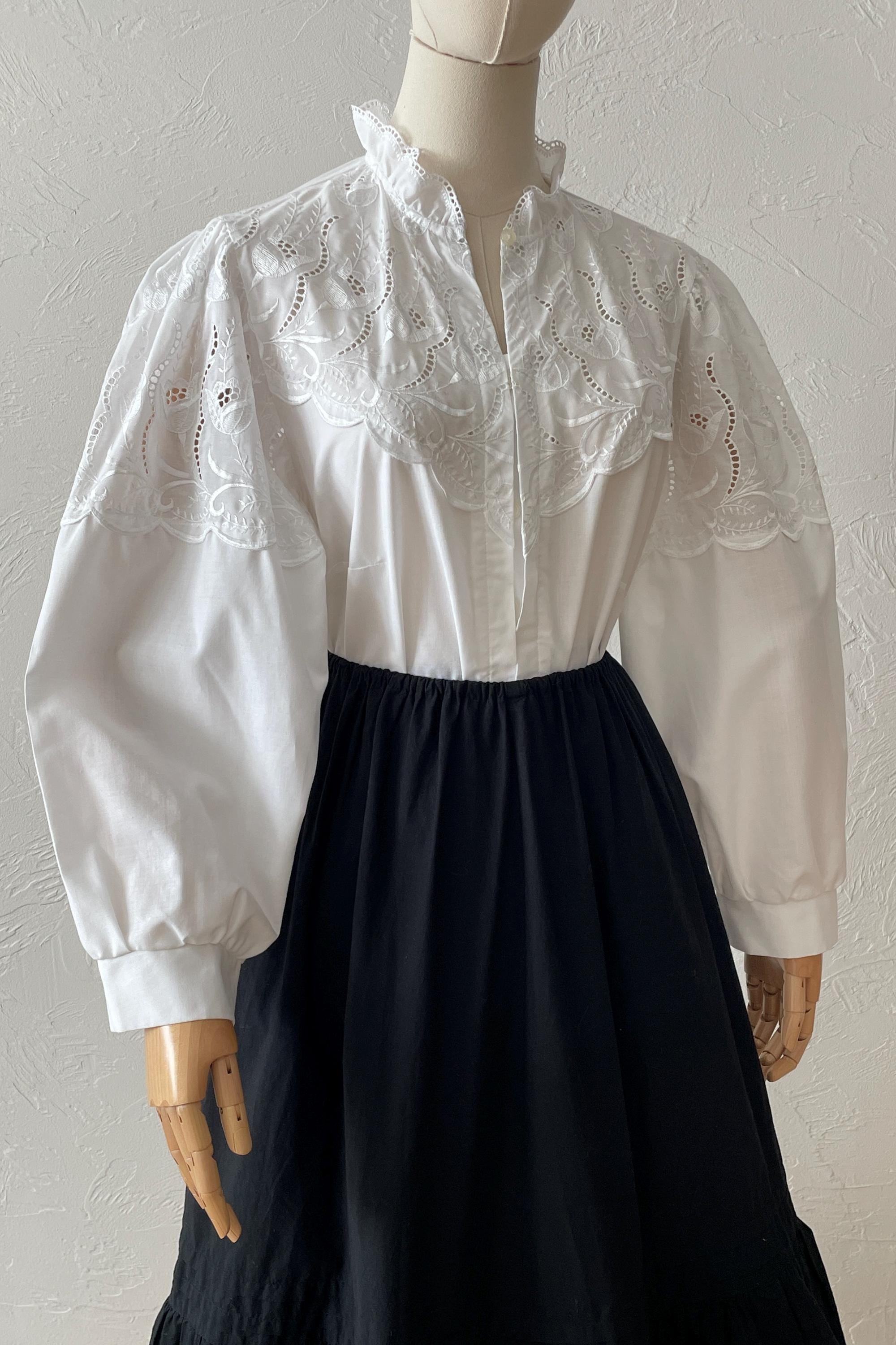 Vintage blouse with puff sleeves and elegant lace details | Retro style white shirt | free size S/M/L