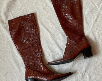 Vintage Leder Kroko geprägte Lederstiefel | Retro-Stil Cowboystiefel mit spitzer Kappe | 90er jahre chunky absatz | Größe 37