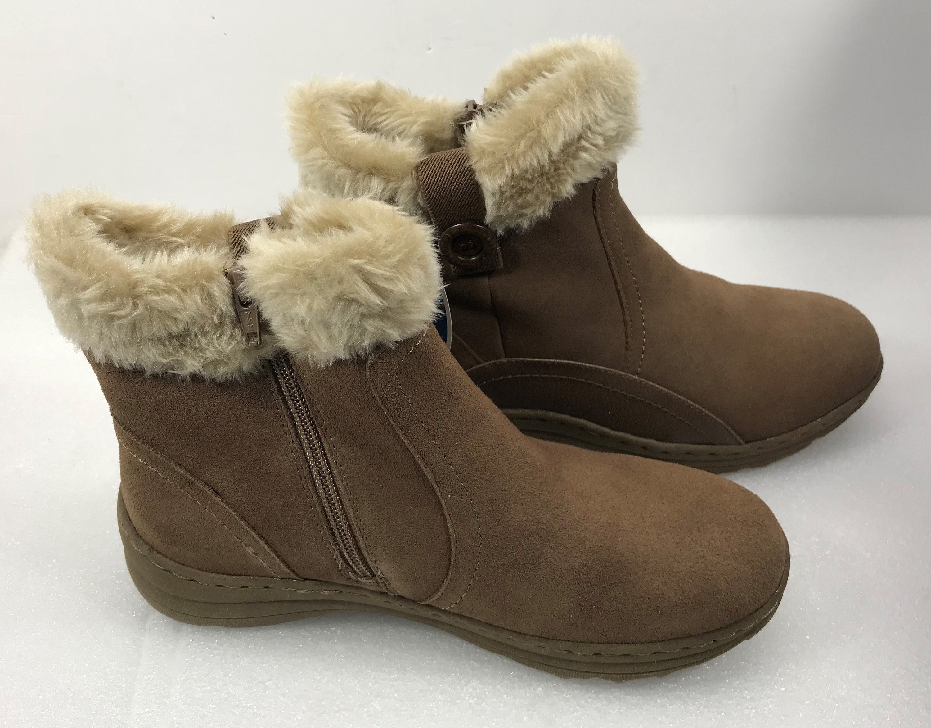 Trappeur Ankle Boots in Natur for Women