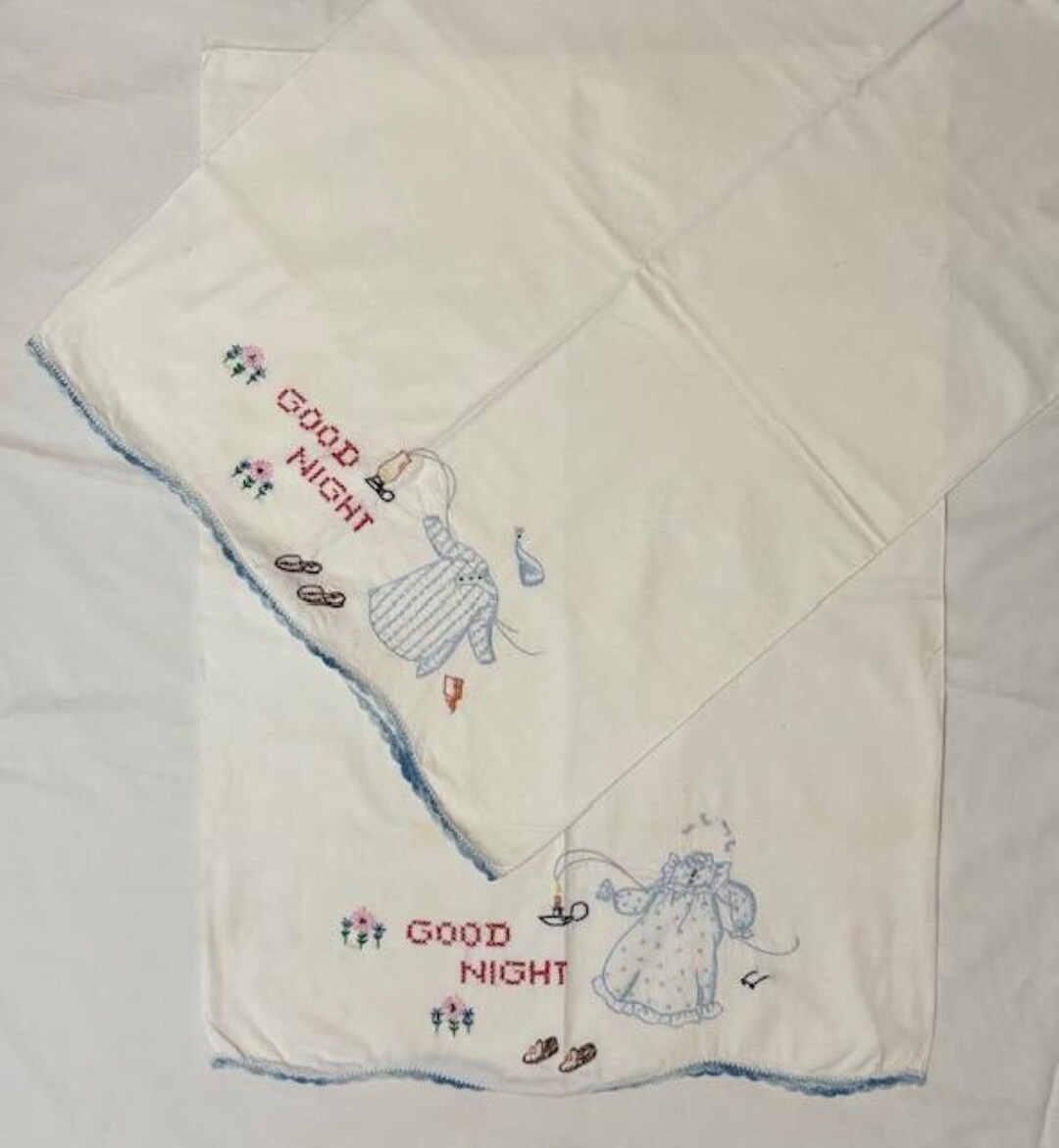 Vintage Embroidered Linen Standard Pillowcase Pair Hand Embroidery ...