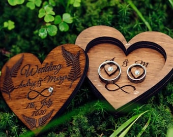Wedding ring box Heart - Personalized wedding ring holder -  Rustic wedding ring bearer box - Engagement ring box