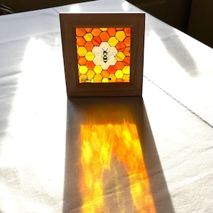 Bee Suncatcher, Honeybee stained glass pattern, Honey bee wall hanging decor, wall art, Beehive standing decor, Bee friends creative gift