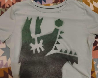 Wolf Cropped T-shirt LARGE | Spray Painted Upcycled Unisex Clothing