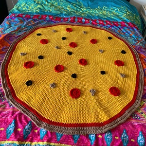 Pizza blanket crochet pattern