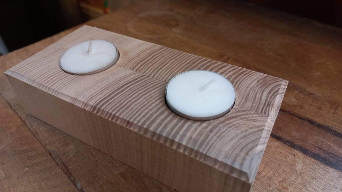 Sympathique Petit Bougeoirs de 2 Bougies