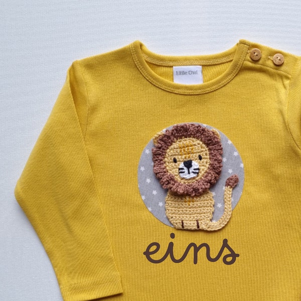 Geburtstagsshirt Jungen mit Löwe, Shirt personalisiert mit Zahl