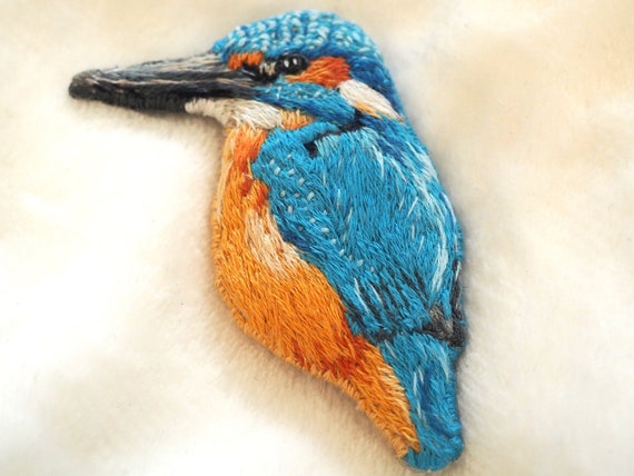 Kingfisher brooch online