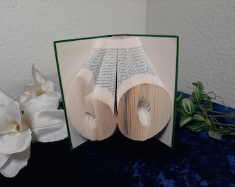 gefaltetes Buch / Zahl / 60 / Buchkunst / Bookfolding / individuelles Geschenk zur Hochzeit, Valentinstag, Geburtstag, Weihnachten