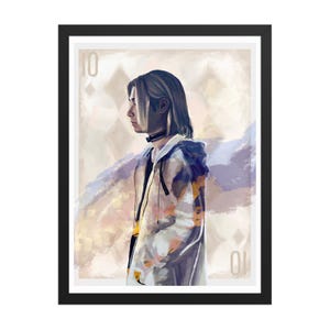 Könnte beinhalten: Ein gerahmter Kunstdruck mit einem Seitenprofilporträt einer Person mit langen, hellen Haaren. Die Person trägt eine Kapuzenjacke mit farbenfrohem Design und einen schwarzen Halsband. Der Druck hat die Nummer "10" in den Ecken.