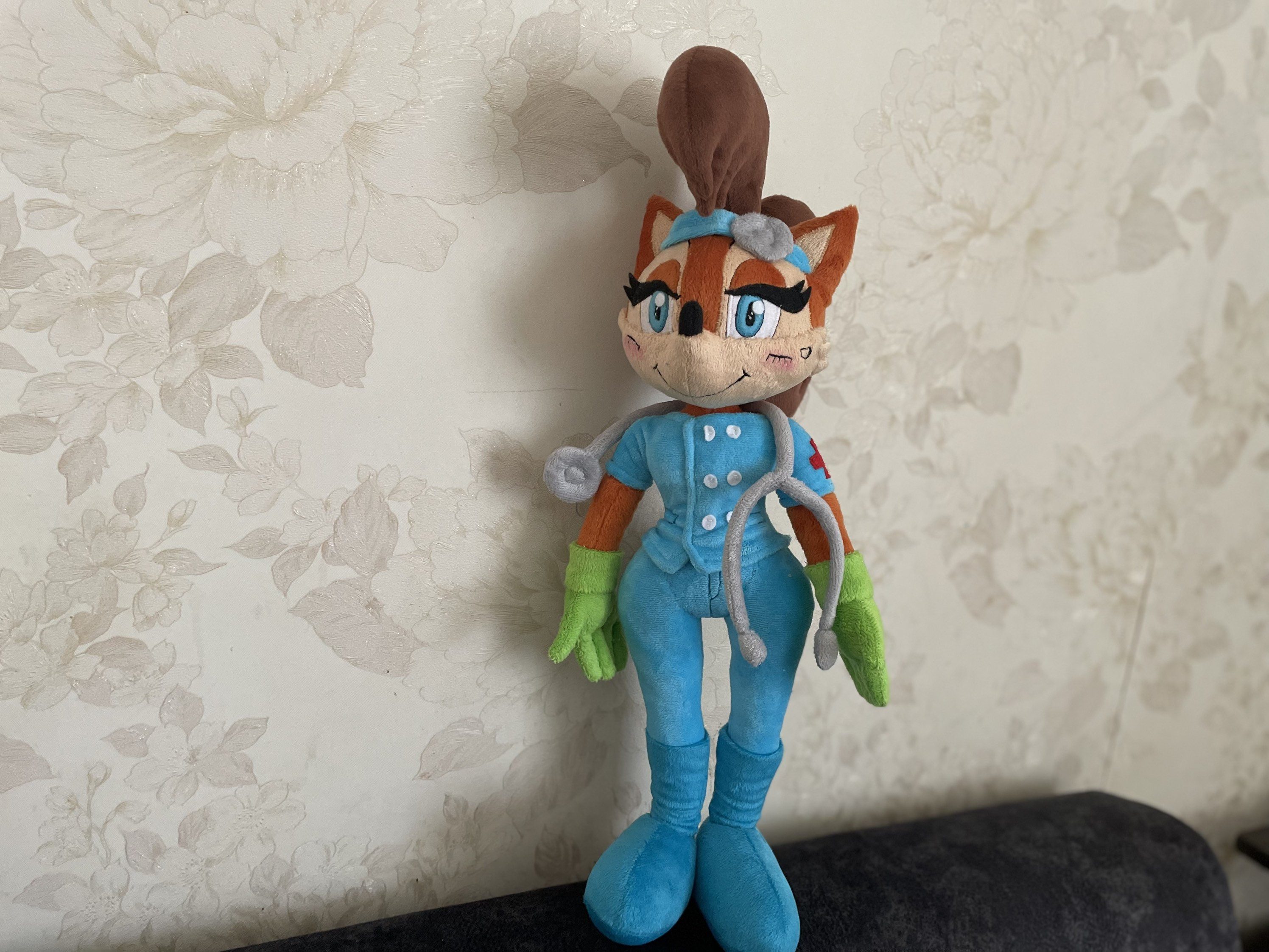 Clearance Sonic the Hedgehog & Sally Acorn archie Kiss -  Israel