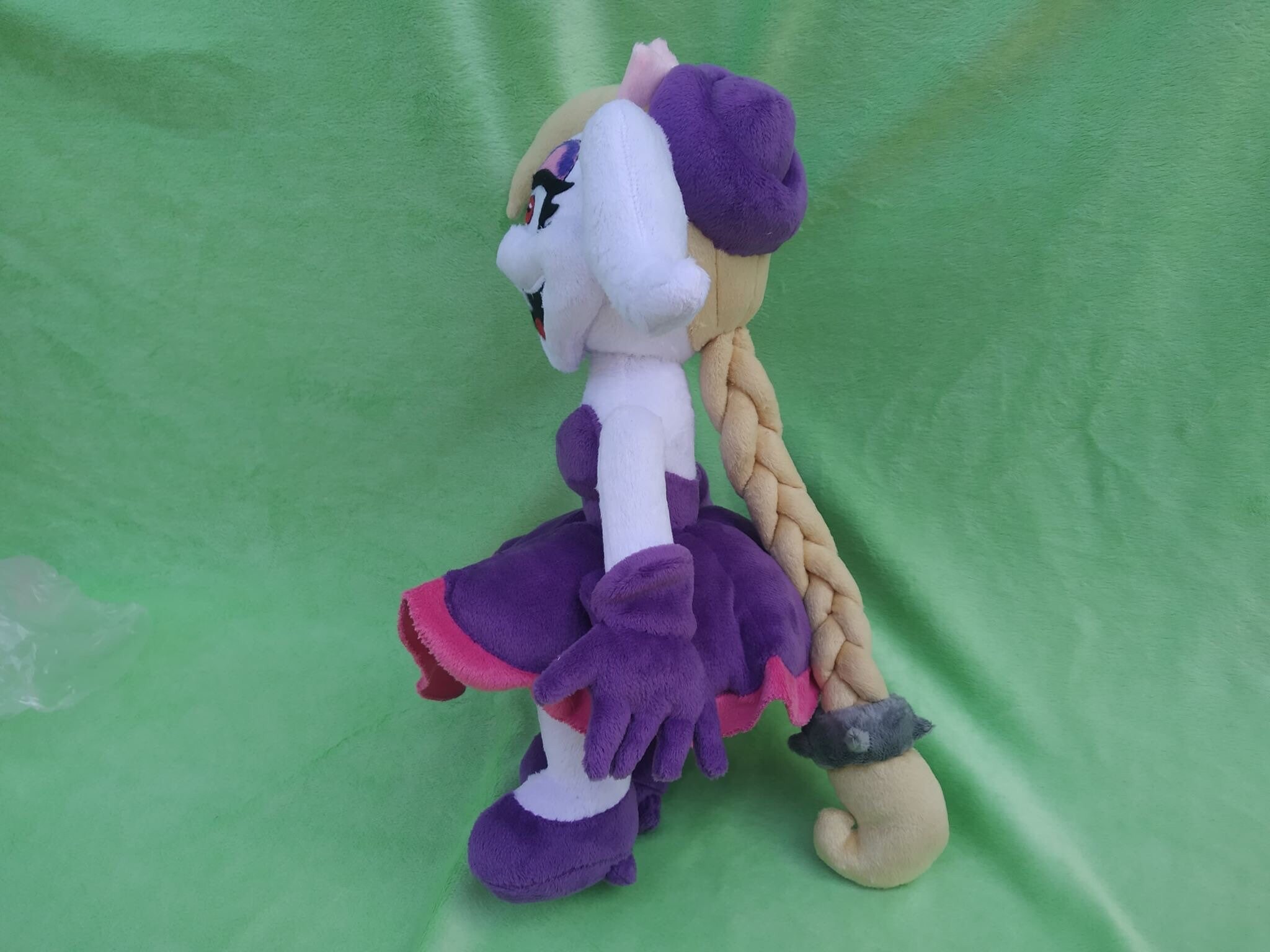 broodal plush