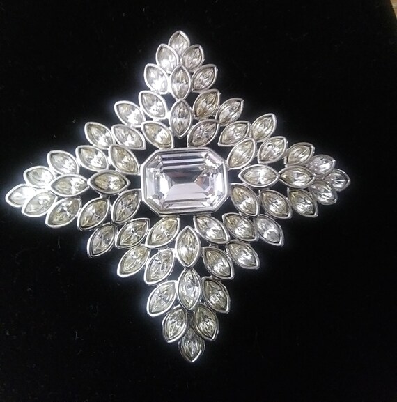 Kenneth J Lane " Crystal Cruciform Brooch - image 1