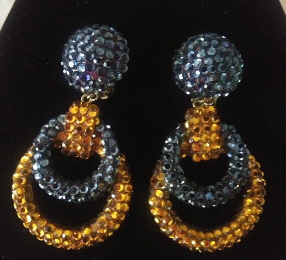 Vintage Austrian Crystal dangle 90's Lg Earrings - image 2