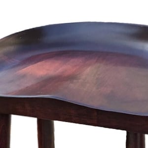 Asiento de tractor de madera de arce para taburete de bar con acabado de tinte personalizado