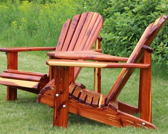 Sub-assembled Eastern Red Aromatic Cedar Angle Corner Double Tete-a-Tete Gossip Adirondack Chair With Clear Coating