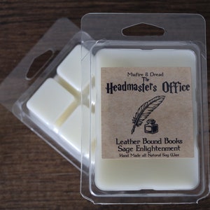 Wizarding World Wax Melts / Fantasy Candle / Homemade / Halloween / Christmas / Gifts / Soy Wax Melts / Wizards / Castles / Spells / Goblins