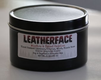 Vela de Leatherface / Película de terror / Casera / Halloween / Fanático del terror / Velas perfumadas / Vela de cera de soja / Fanático de las películas de terror / Lata de 8 oz