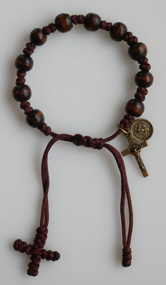 Rosary Bracelet With Olive Wood Beads Cross Charm On Adjustable Cord by  MedjugorjeStoneGifts : Amazon.ca: Clothing, Shoes & Accessories