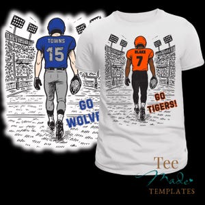 Pu&ograve; includere: Una t-shirt bianca con un'illustrazione grafica di due giocatori di football americano su un campo. Un giocatore indossa una maglia blu con il nome TOWNS e il numero 15, con il testo GO WOLVERINES. L'altro indossa una maglia arancione con BLAKE e 7, con GO TIGERS.