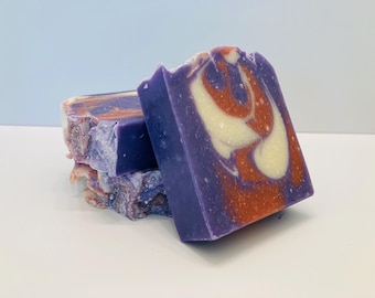 Jabón artesanal de leche de cabra Midnight Orchid