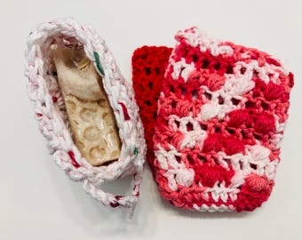 Bolsa de algodón tejida a mano para guardar jabón en Navidad.