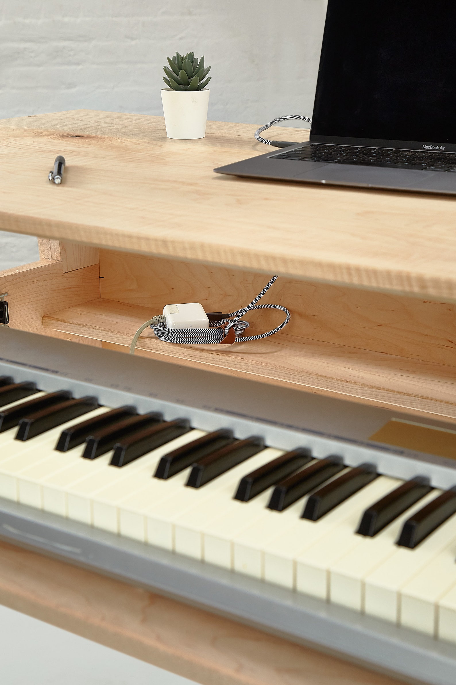Under Desk Piano Drawer 80 - 2cjeswx