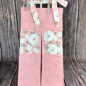 Flower Diaper Stacker,  Diaper Holder, Diaper Caddy, Nursery Accessories, Baby Shower Gift, Baby Gift, Diaper Storage, Diaper Organizer