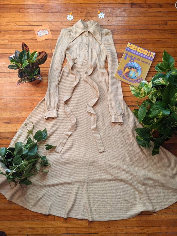 Winter Disco 1970s Puff Sleeved Maxi Dress