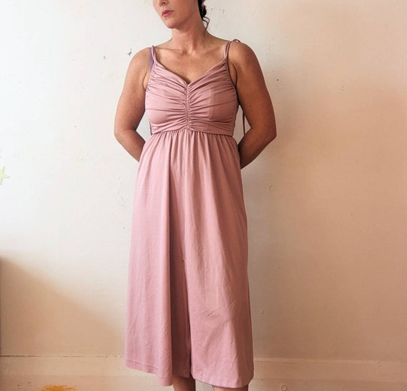 Vintage 1970s Disco Dress // Rose Pink Dancing Dr… - image 2