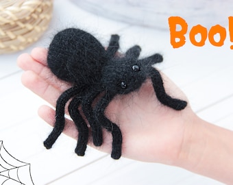 Halloween Spider KNITTING PATTERN - Knitted cute spider toy PDF tutorial - Halloween toy pdf pattern spider - Handmade halloween decorations