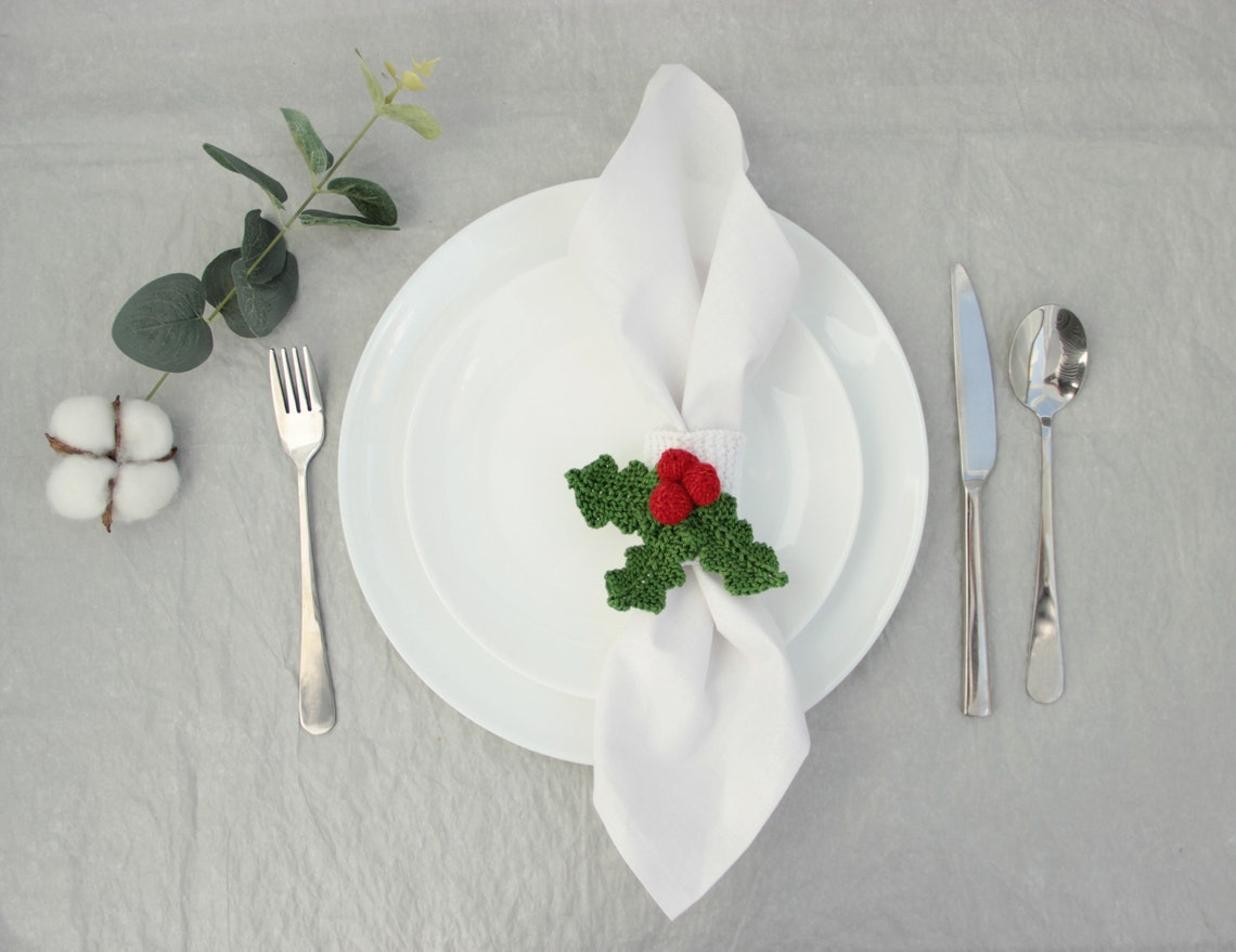 Holly Napkin Ring Knitting PATTERN Christmas Napkin Holders Etsy