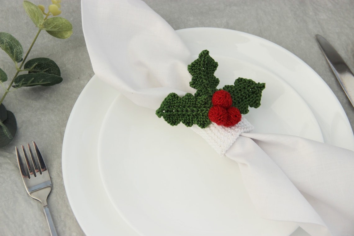 Holly Napkin Ring Knitting PATTERN Christmas Napkin Holders Etsy