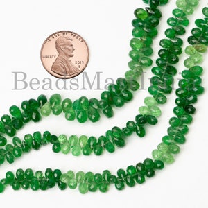 7-Zoll-Strang, AAA Natürliche Tsavorit Facettierte Tropfen Perlen, 3x5-4 x 6 mm Tsavorit Edelstein Perlen, Tsavorit Teardrop Brioletten, Schmuckherstellung